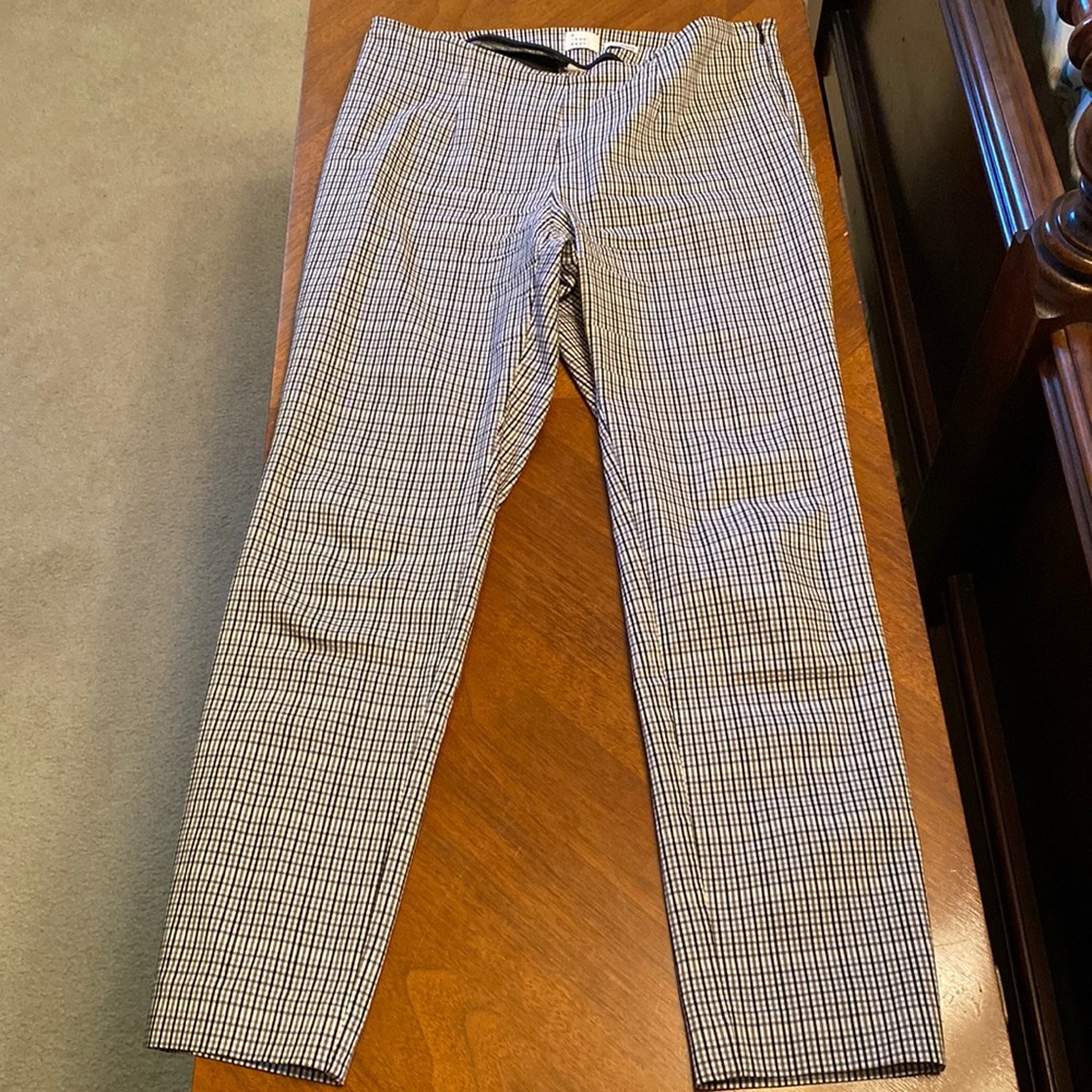 Ankle pants
